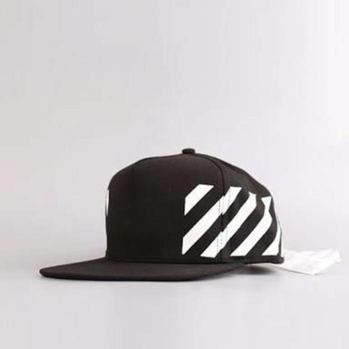 TOPI OFF WHITE GRID