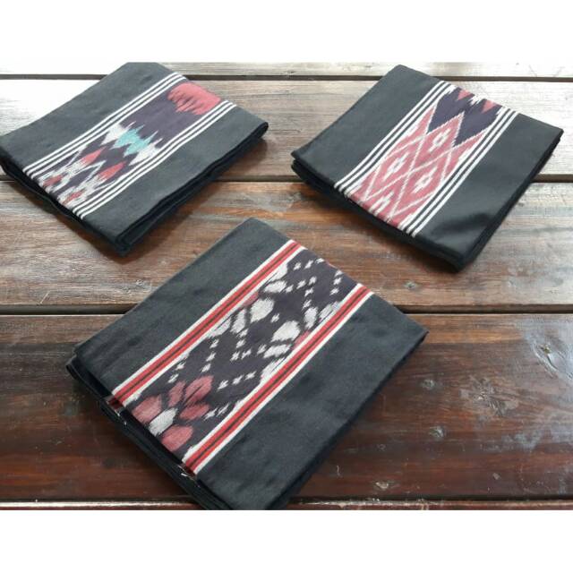 KAIN TENUN IKAT KAMEN TRADISIONAL TENUN JEPARA TENUN TORAJA SUMBA MAUMERE NTT ETHNIC NUSANTARA