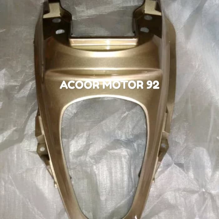 BARU COVER BODY BELAKANG COVER LAMPU STOP SCOOPY KARBU GOLD