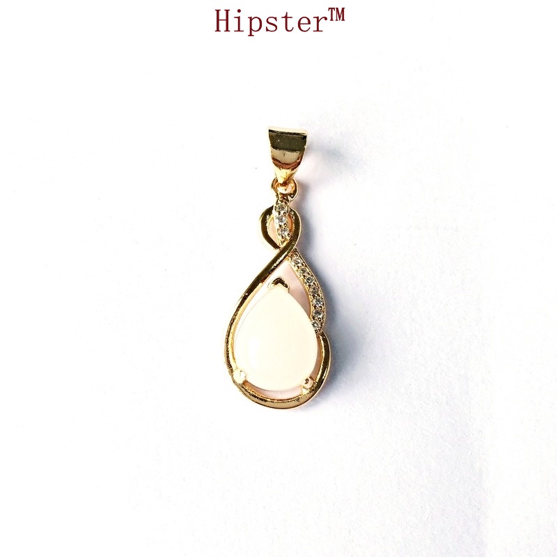 Light Luxury Diamond Colored Gemstone Pendant Korean Style Simple Graceful Clavicle Chain