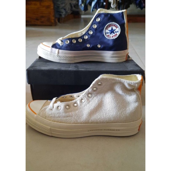 Converse Double Tone