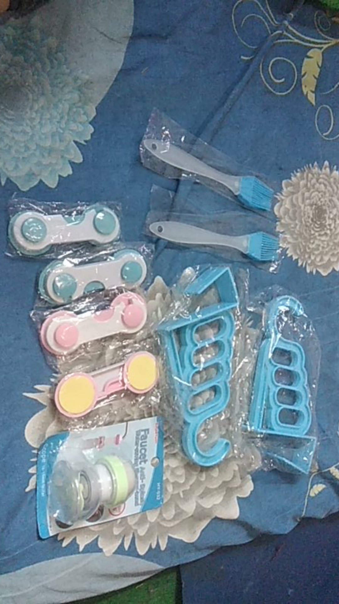 Pengaman Pengunci Pintu/kulkas/lemari (safety Lock)