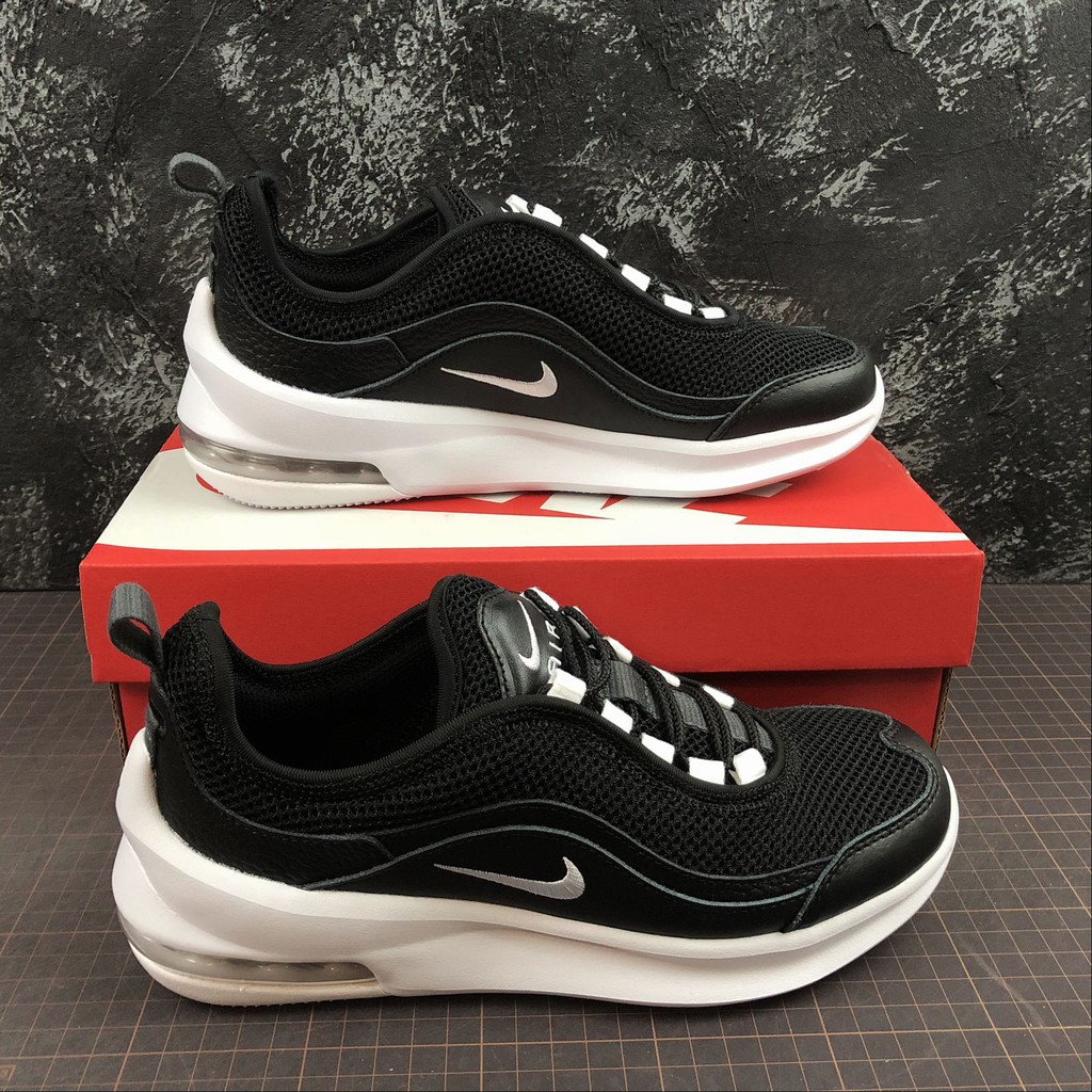 nike air max estrea