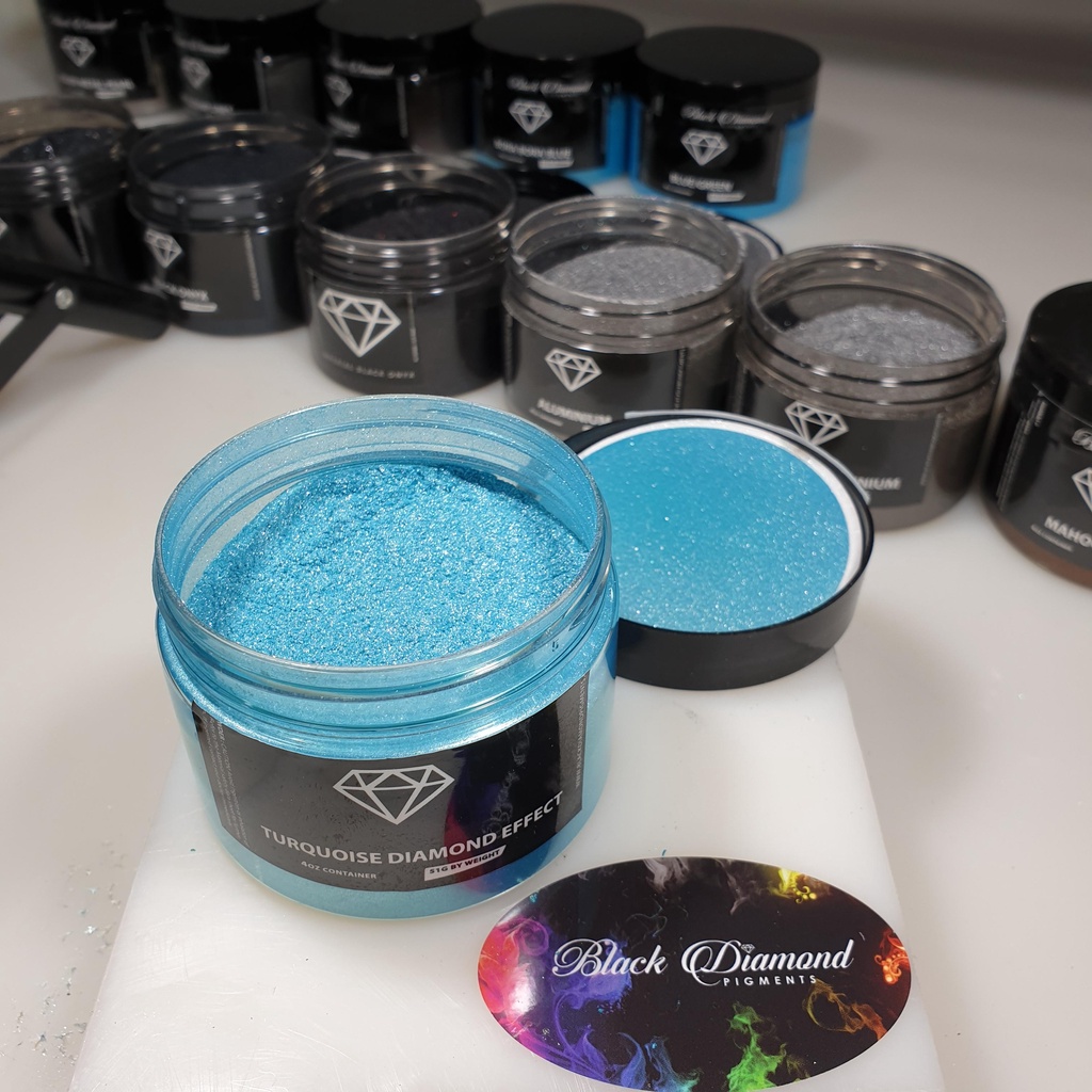 

PIGMENT MICA POWDER 5 GR BLACK DIAMOND TURQUOISE DIAMOND EFFECT