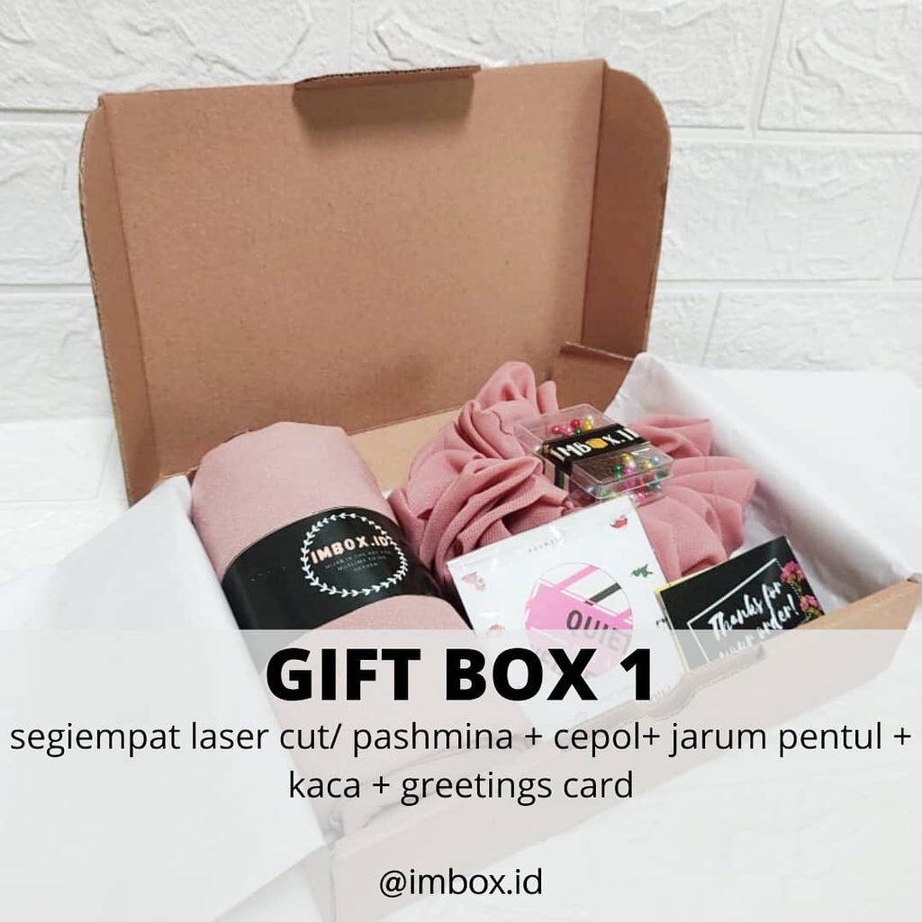 

GIFT BOX/ HAMPERS WISUDA/ HAMPERS ULTAH