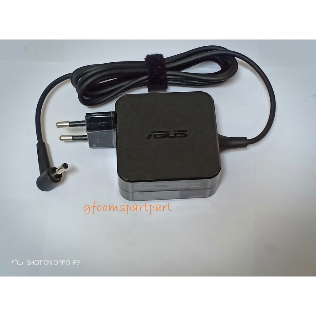 original charger casan notebook asus 19V1.75A