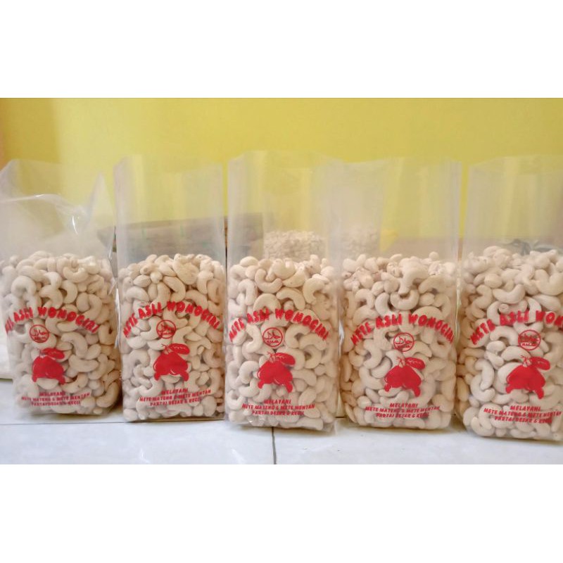 

KACANG METE / MEDE MENTAH 1 KG ASLI WONOGIRI