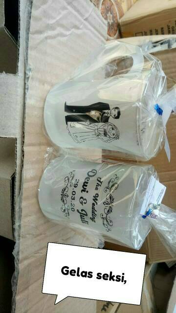 Souvenir gelas seksi kemasan plastik