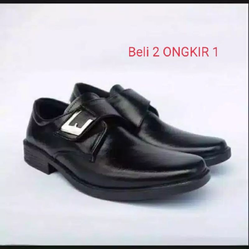 sepatu kantor kretek/sepatu formal pria/sepatu fantovel/sepatu sekolah/sepatu kickres