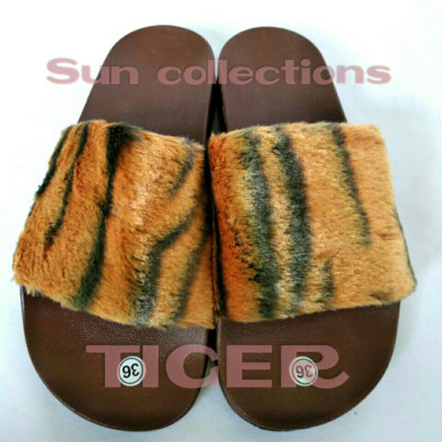 Sandal Selop Karet/Jelly/Rubber Bulu Import Motif Animal