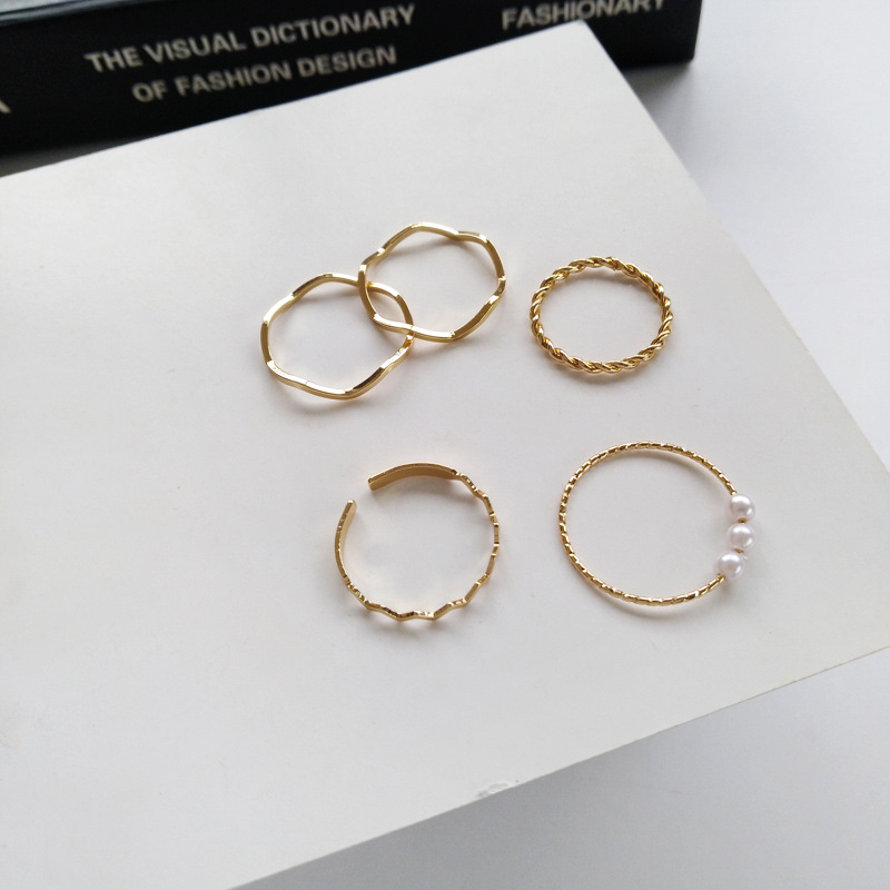 Cincin Model Gelombang Gaya Korea