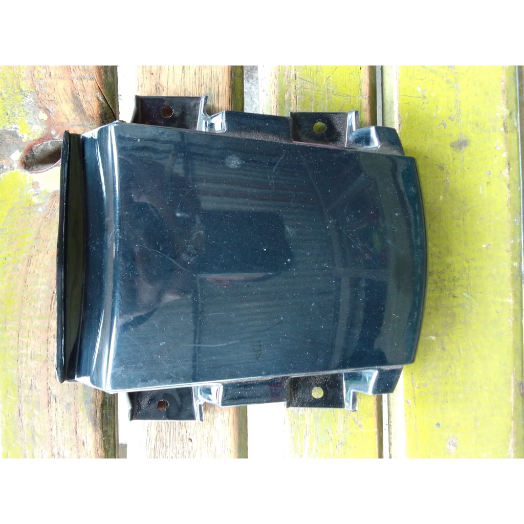 Covertail atau sambungan body belakang tiger 2000 hitam original