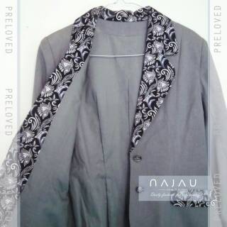 PRELOVED THRIFT BLAZER JAS WANITA ABU ABU KOMBINASI PRELOVED THRIFT BLAZER JAS WANITA ABU ABU KOMBINASI
