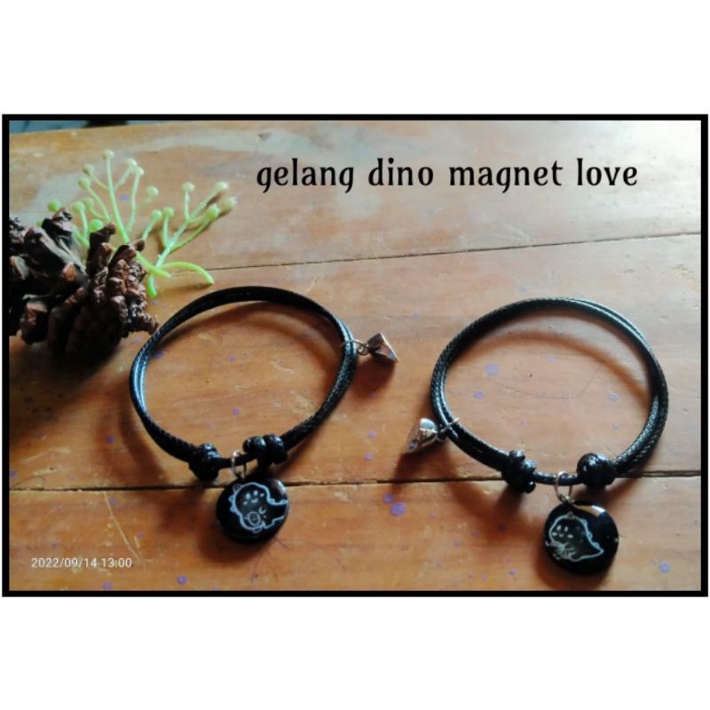 [2PCS]SEPASANG GELANG COUPLE DINO TARIK MAGNET LOVE &quot;FREE BOX&quot;