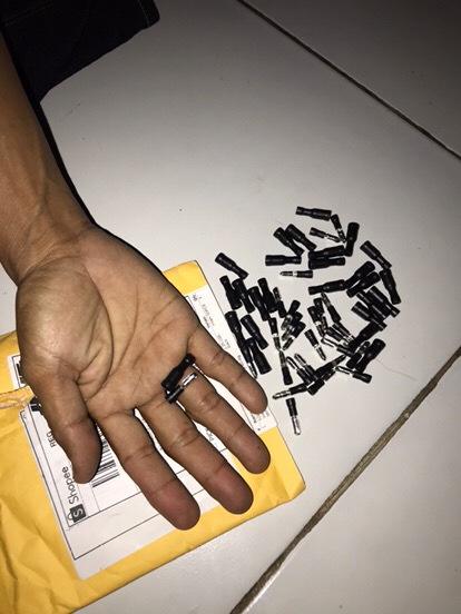 50pcs = 25pcs Male + 25pcs Female  Insulated Connector Crimp Bullet Terminal Untuk 22 ~ 16 Awg Wiring