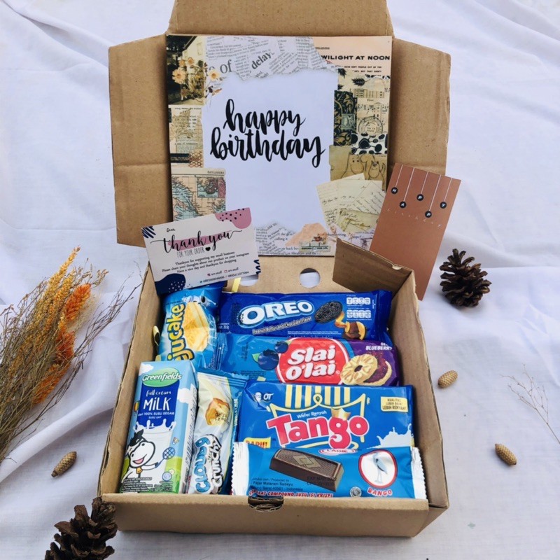 Jual HAMPERS SNACK BIRU / gift box ultah cowok cewek kado wisuda hadiah