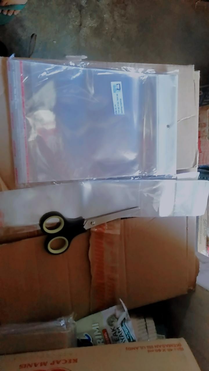 Plastik Opp  Plastik Kalung . Plastik Opp Lubang .plastik Kalung Konektor Masker Souvenir