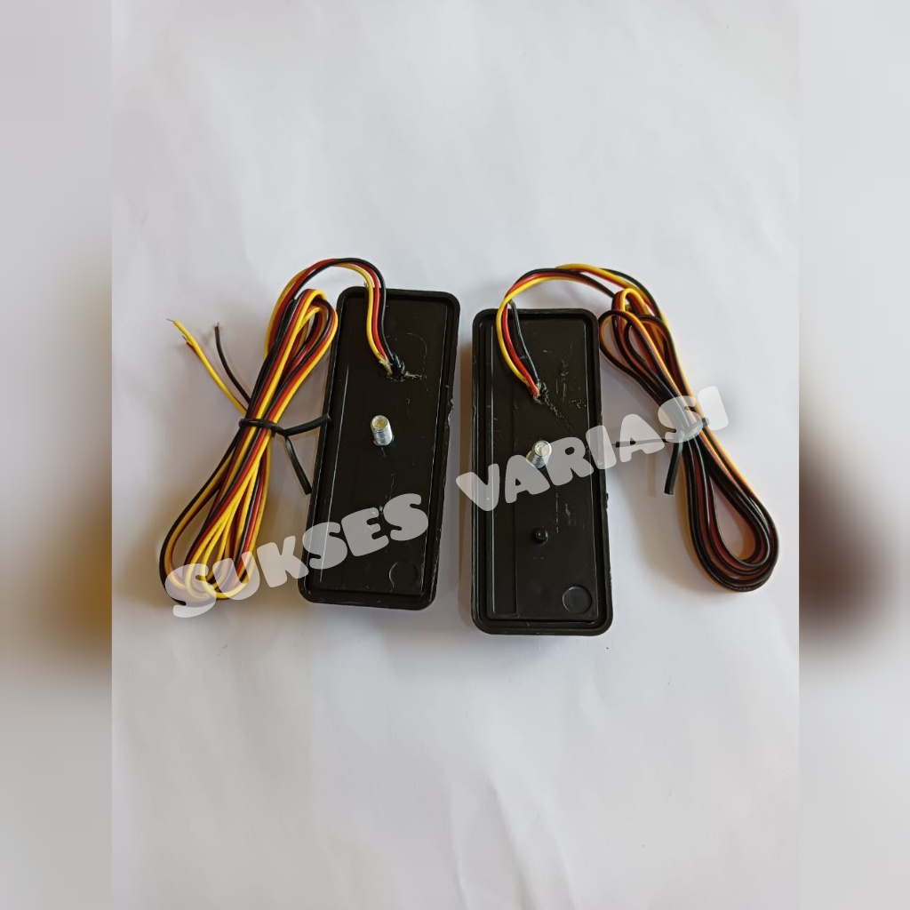 Lampu Reflektor Bumper Belakang Mobil Suzuki Apv Arena