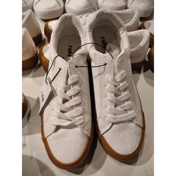 SEPATU RUBI SNEAKERS ORIGINAL WHITE