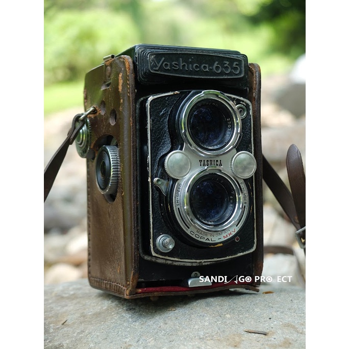 KAMERA ANALOG TLR YASHICA 635 KAMERA ANTIK KAMERA VINTAGE