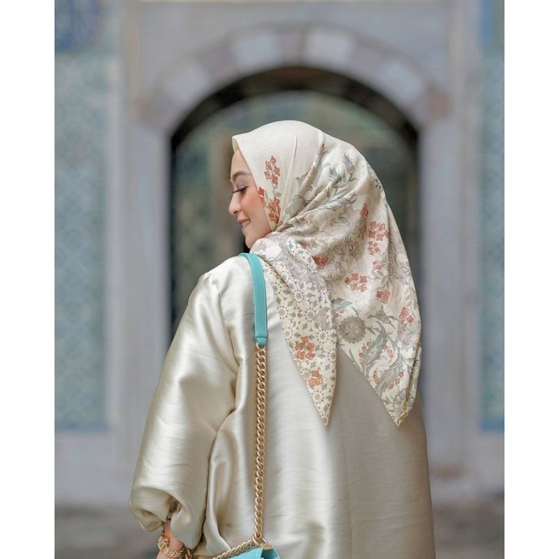 Buttonscarves Topkapi Ivory