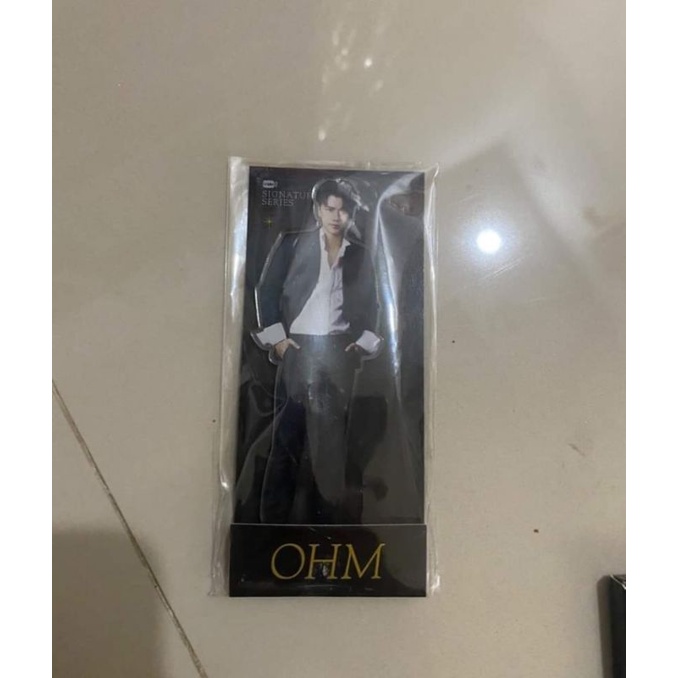OHM PAWAT STANDEE  SIGNATURE