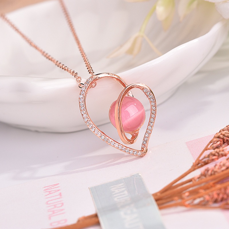 [Ready Stock]Fashion Inlaid Pink Crystal Necklace Sweet Loving Heart Pendant