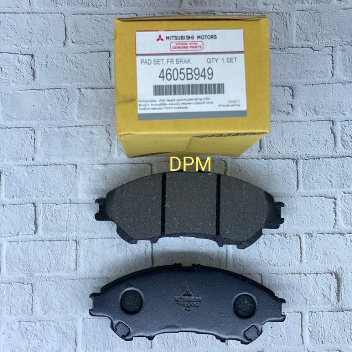 KAMPAS REM DEPAN- BRAKE PAD MITSUBISHI EXPANDER 4605B949