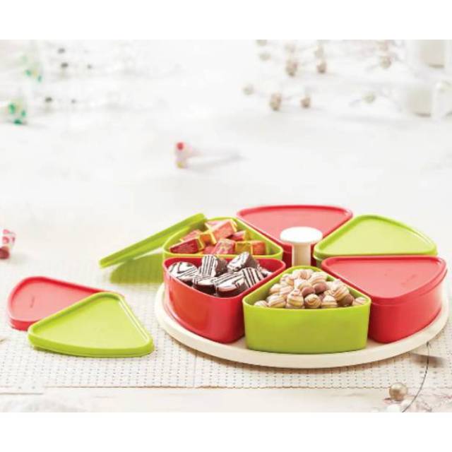 Tupperware Modular Carousel