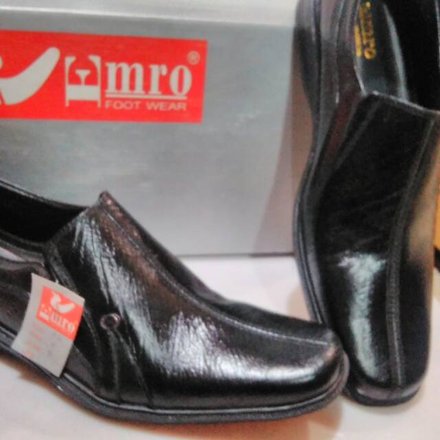 Sepatu emro pantofel