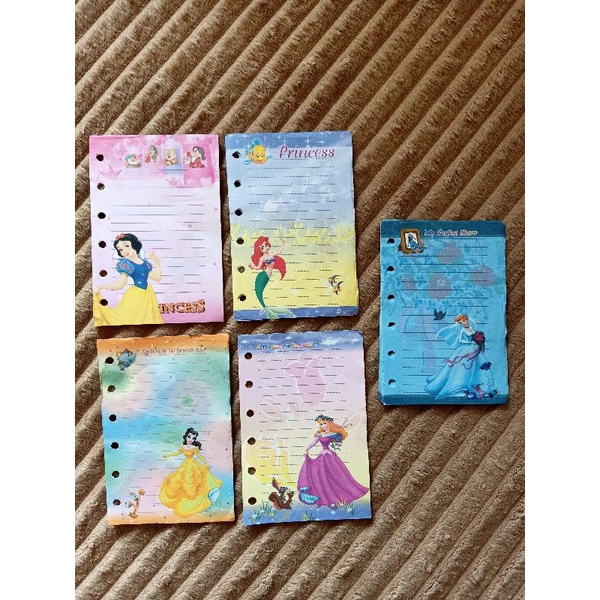 

Kertas File / Kertas Binder lubang 6 Princess / Hello Kitty / Barbie / Winnie the Pooh