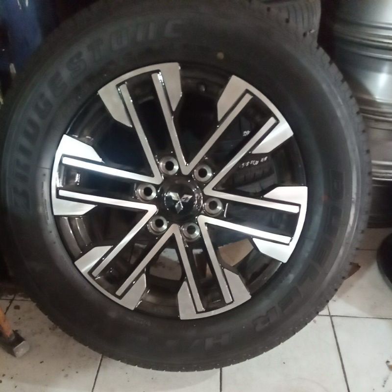 velg mobil copotan original all new pajero ring 18 + ban 265 60 r18 tahun 2021