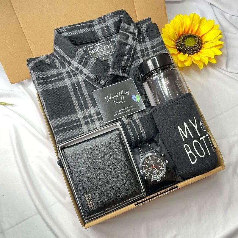 [BISA COD] GIFT BOX KEMEJA FLANEL - KADO PACAR, KADO ULANG TAHUN, KADO SAHABAT, KADO WISUDA