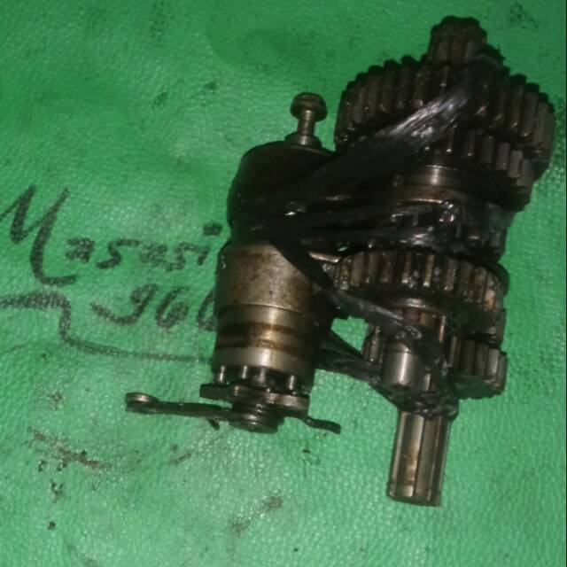 Rasio honda supra grand  pnp honda c 70...4 speed