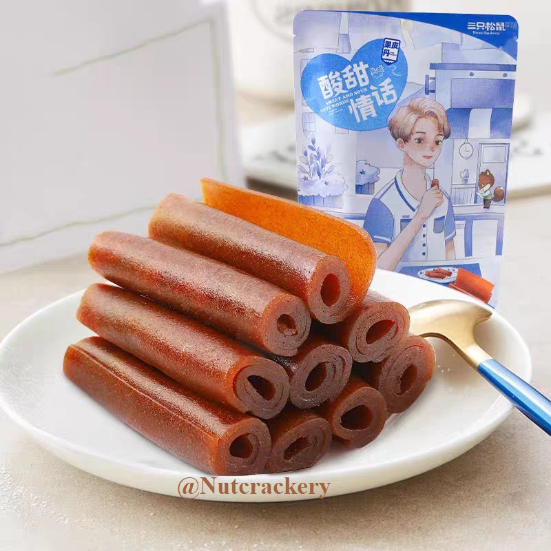 

Best Seller! Manisan Buah Haw Rolls Sancha / Shan Zha 208g Import Three Squirrels, famous / terkenal