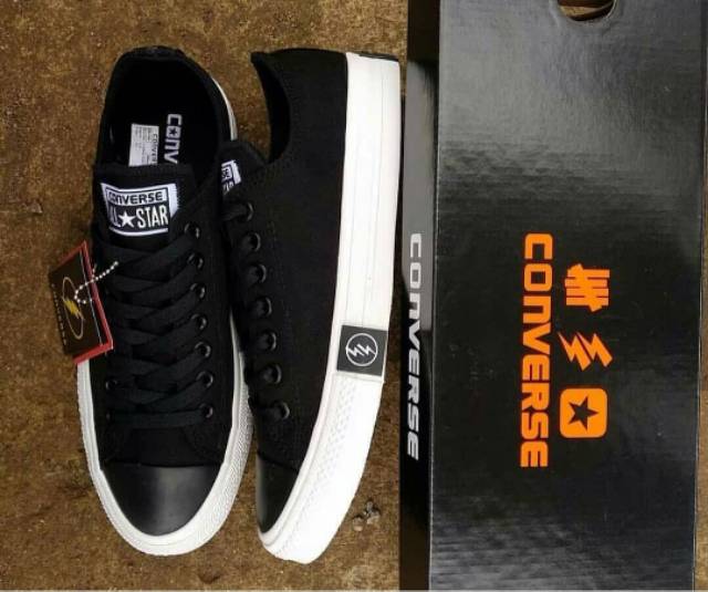 Sepatu Converse CT PRO UNDEFEADTED BLACK HITAM PUTIH SEKOLAH KULIAH KERJA SANTAI KADO PRIA WANITA