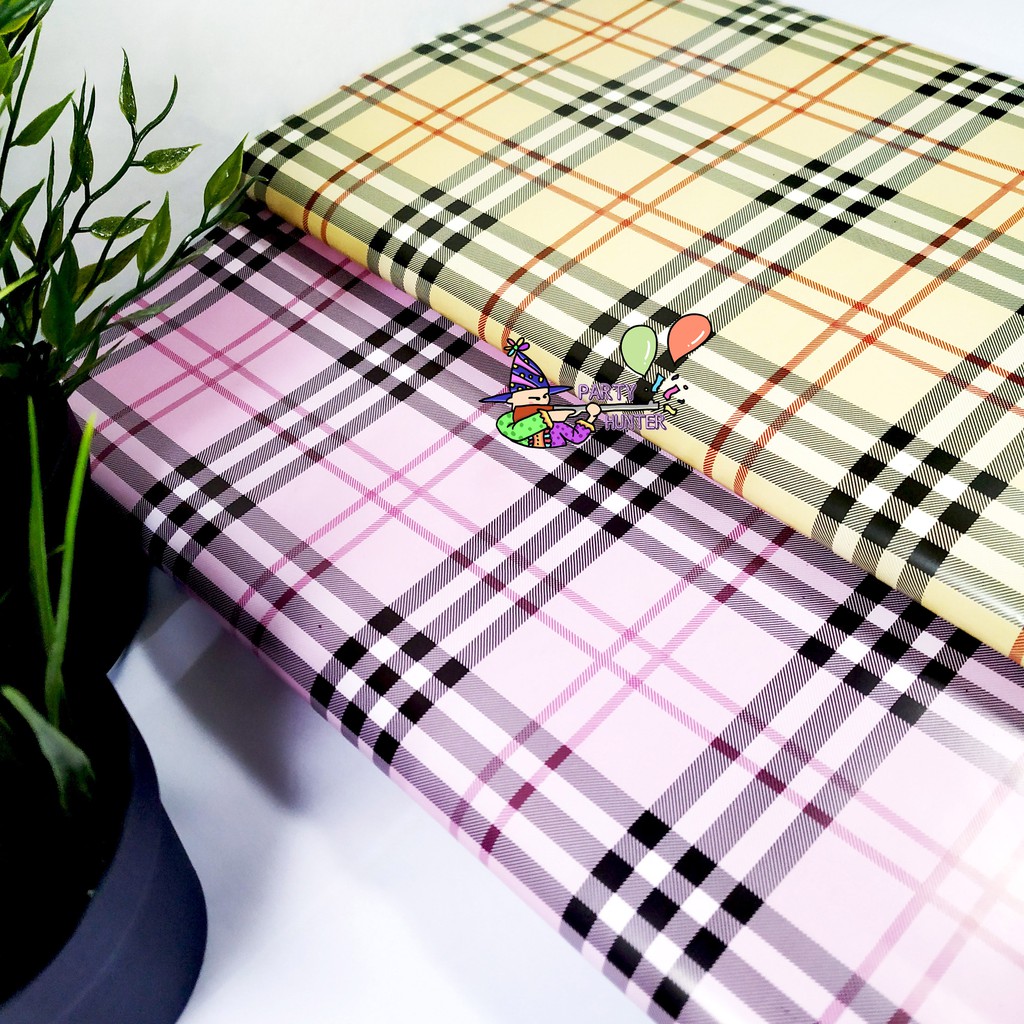 

Kertas Kado Burberry Glossy (5 Lembar)