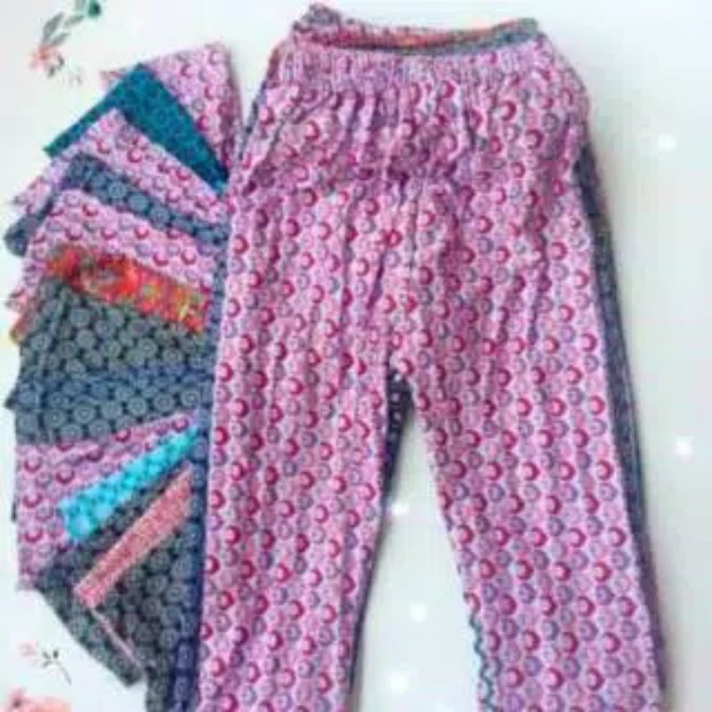 Legging Anak Motif /Legging Anak Karakter//COD bisa bayar Di tempat (Perkiraan 1 s.d 4 Tahun)