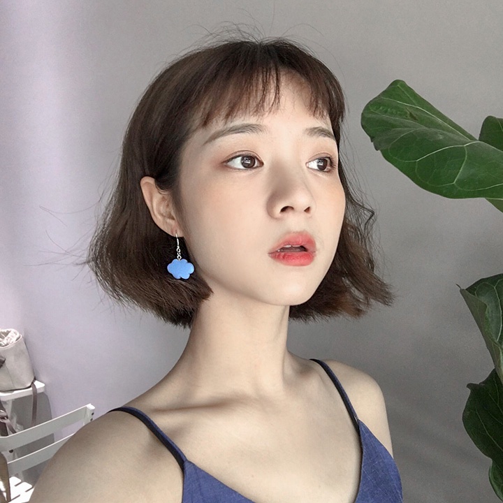 Anting Bentuk Awan Warna Kontras Bahan Resin Gaya Korea Untuk Wanita