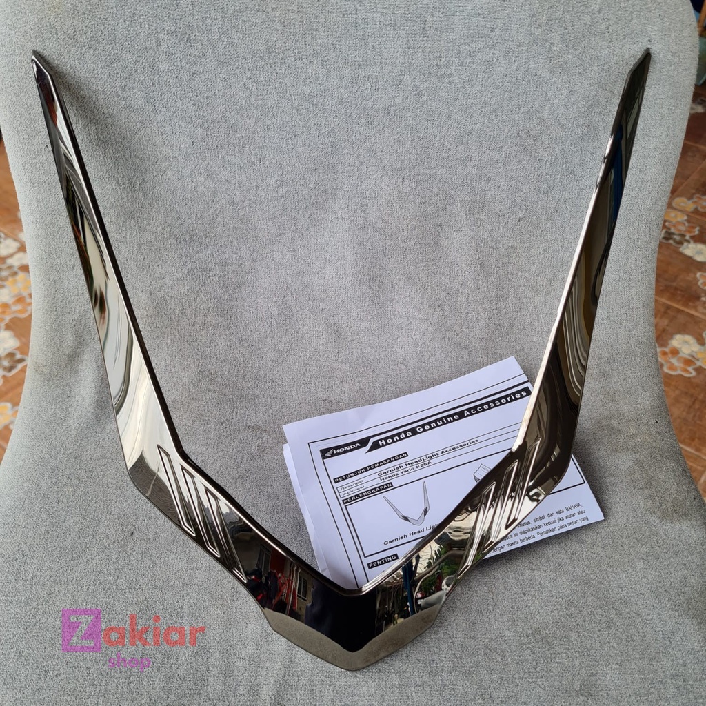 Garnish Headlight Honda Vario 160 Garnish Vario 160 Garnis Vario 160 Garnish Honda Vario 160 Origina