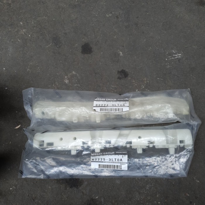 BRACKET BREKET BUMPER BEMPER DEPAN EVALIA M20 NISSAN ORIGINAL ASLI TERBARU