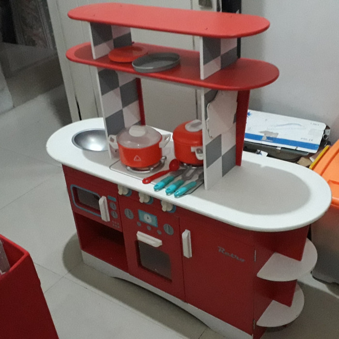 ELC wooden retro kitchen