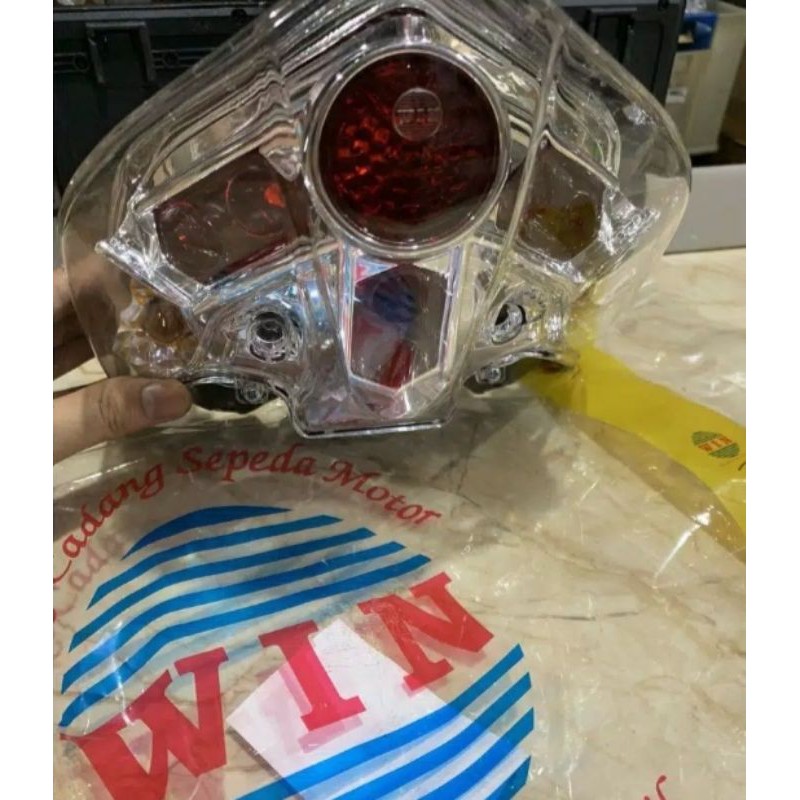 lampu stop jupiter z 2010 lampu belakang jupiter z 2010