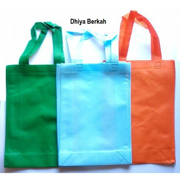 

[ 25 x 35 x 10 ] Goodie Bag / Tas Handle Kotak Corong