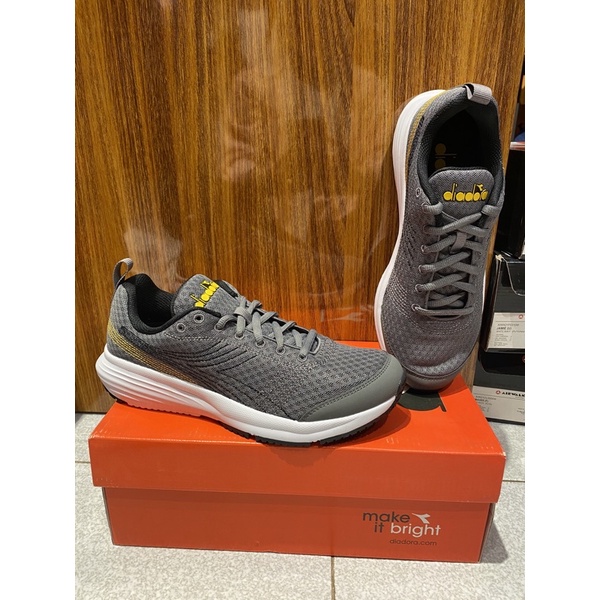 DIADORA FLAMINGGO 6 QUIET SHADE/BLACKWHITE