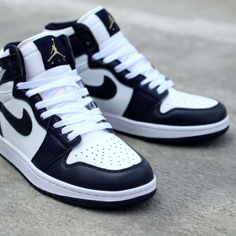 air jordan white black