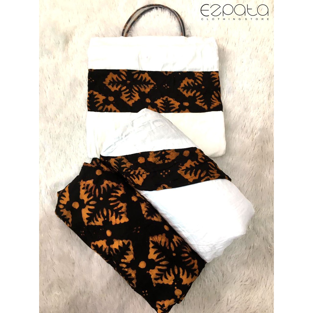 Ezpata Mukena Bali Batik Dewasa Putusan Hitam Putih Bahan Rayon Adem dan Halus Free Tas Mukena