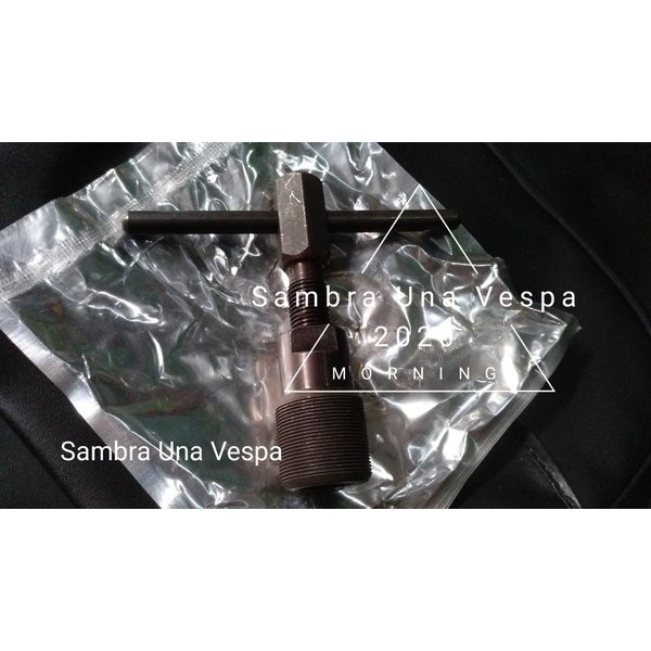 Kunci Tracker Traker Treker Magnet Magnit Vespa Vitalia