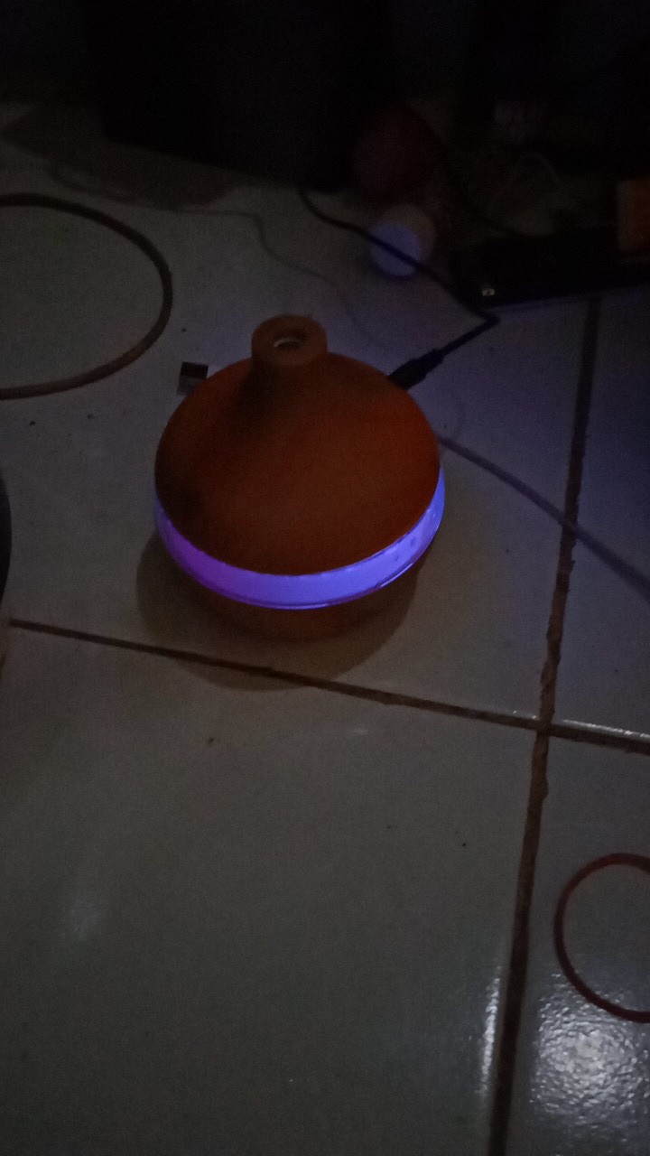 Humidifier Aroma Terapi Kamar Tidur Alat Pelembab Udara Ruangan 7 Warna Led Lampu Uap Therapy 300ml