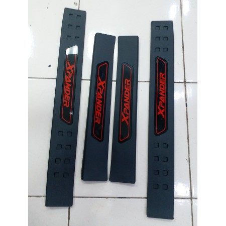 Sill Plate samping XPANDER